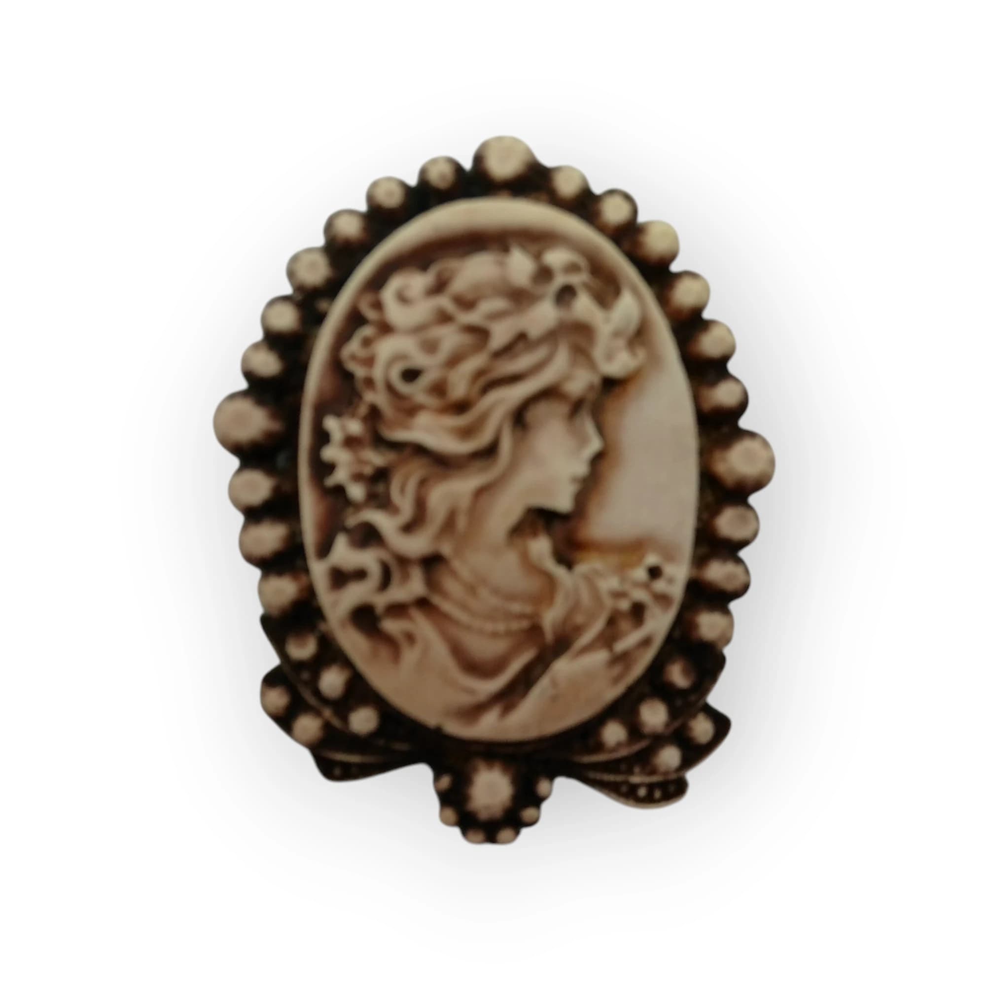 Cameo