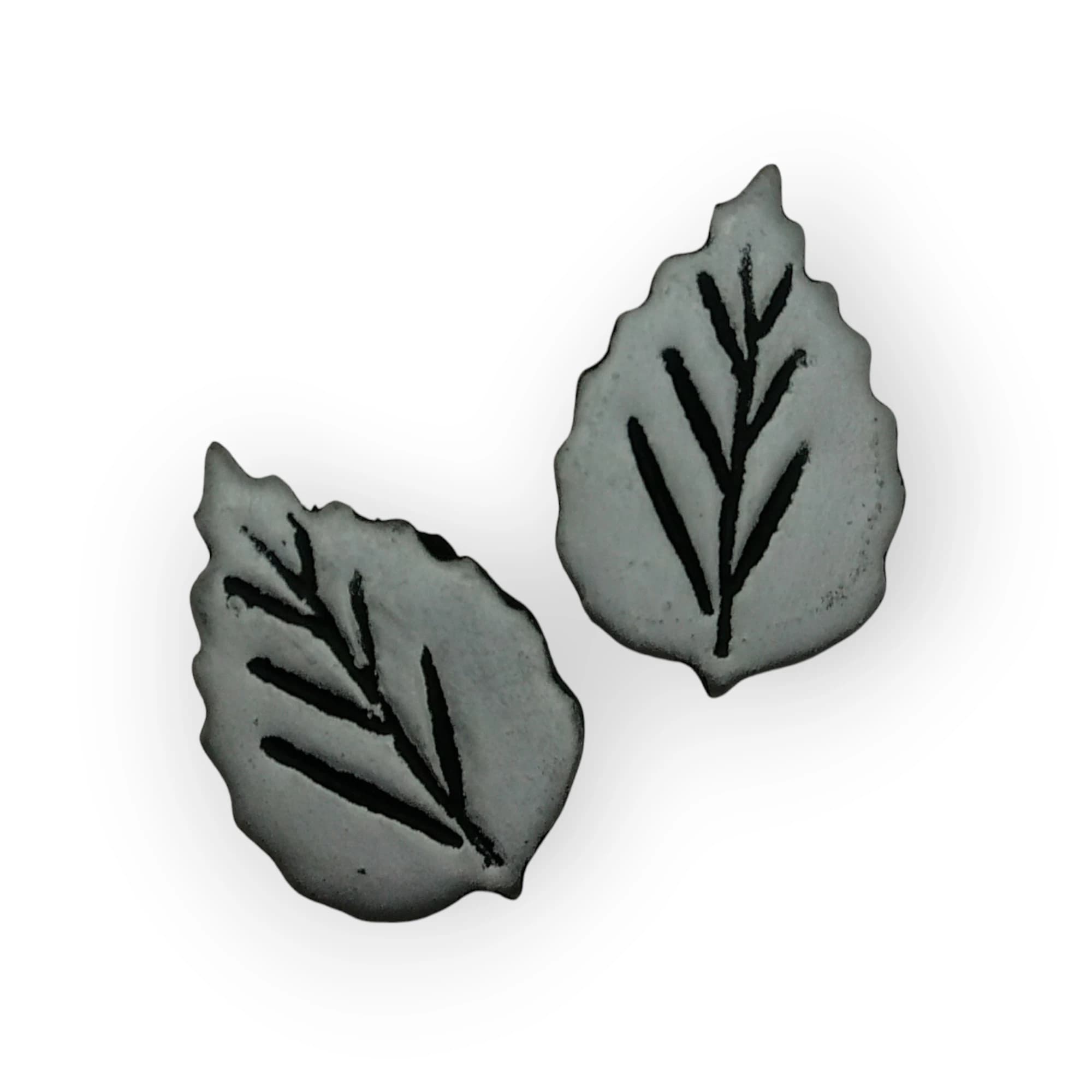 Grey Leaves