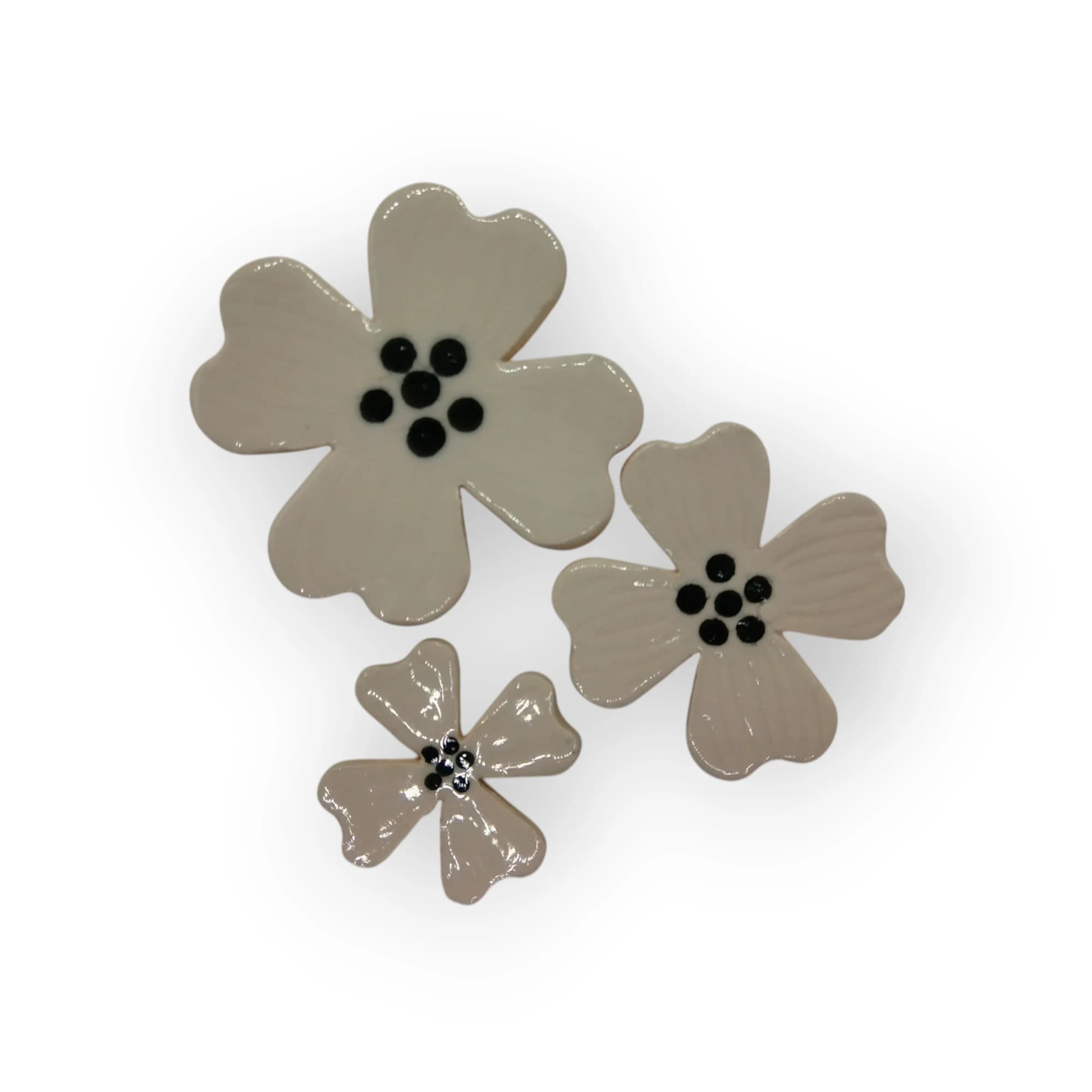 Four Leaf Flower - White